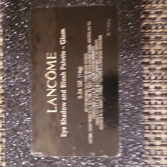 Lancome Eyeshadow and Blush palette - Picture 4 of 4